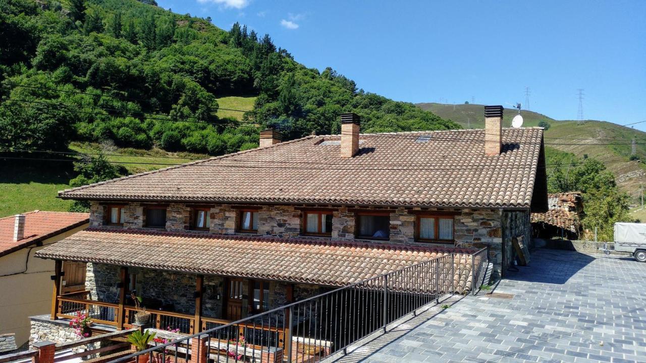 Apartamento Casa Gayón Pola de Allande Exterior foto